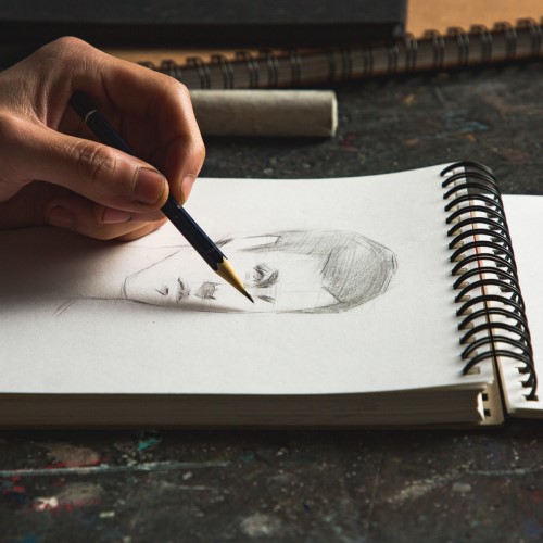 دفتر طراحی و آبرنگ